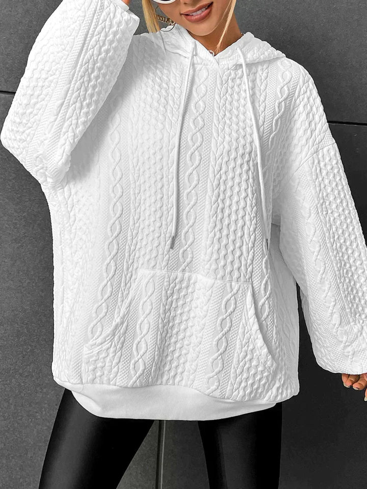 Adele Oversized Kapuzenpullover mit Kordelzug, Vorderansicht mit Kängurutasche