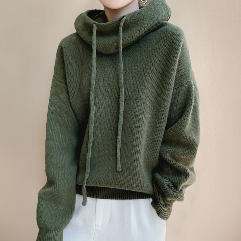 Britta oversized Cowl-Neck Hoodie in Grün, Vorderansicht