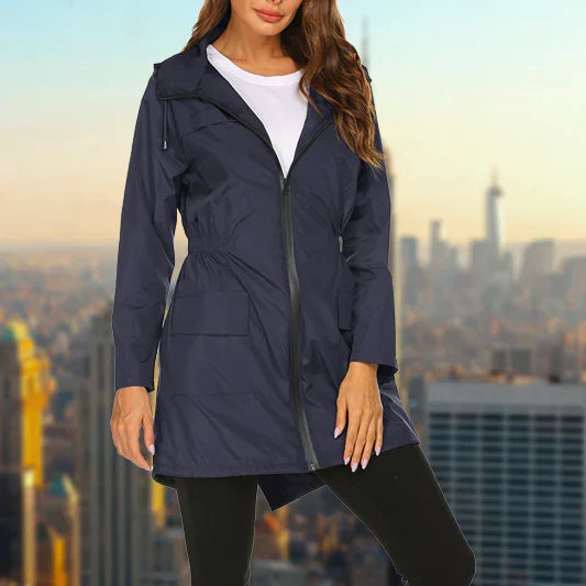 Farin marineblaue Regenjacke, Vorderansicht