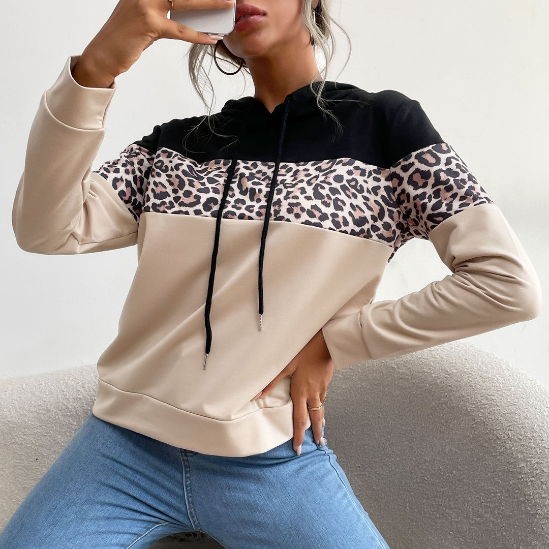 Fenja Kapuzenpullover Detailansicht mit Kordelzug