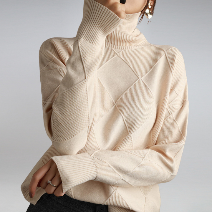 Josephine cremefarbener Rollkragenpullover, Vorderansicht