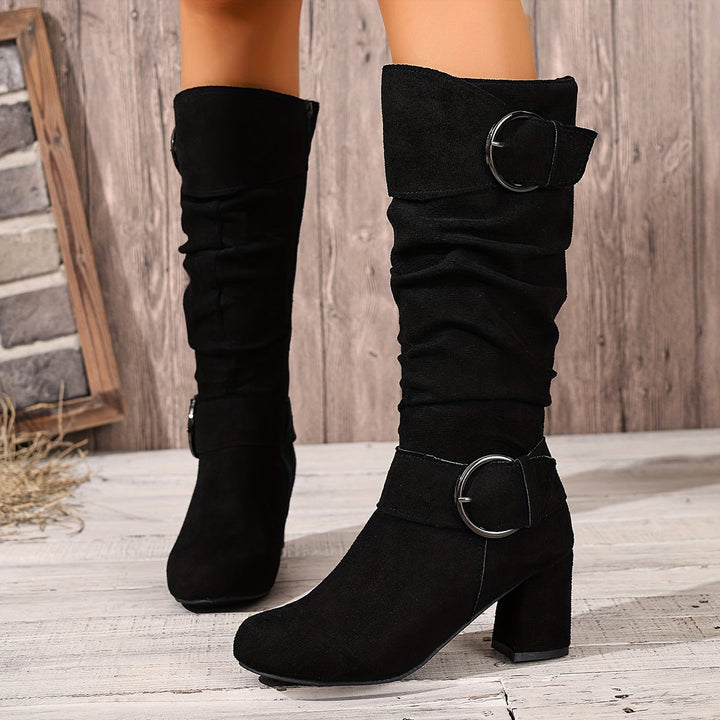Liska Slouchy Stiefel mit Blockabsatz, schwarz, Frontalansicht beider Stiefel