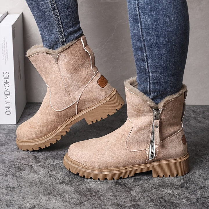 Livia fellgefütterte Winterstiefel in Beige, Seitenansicht