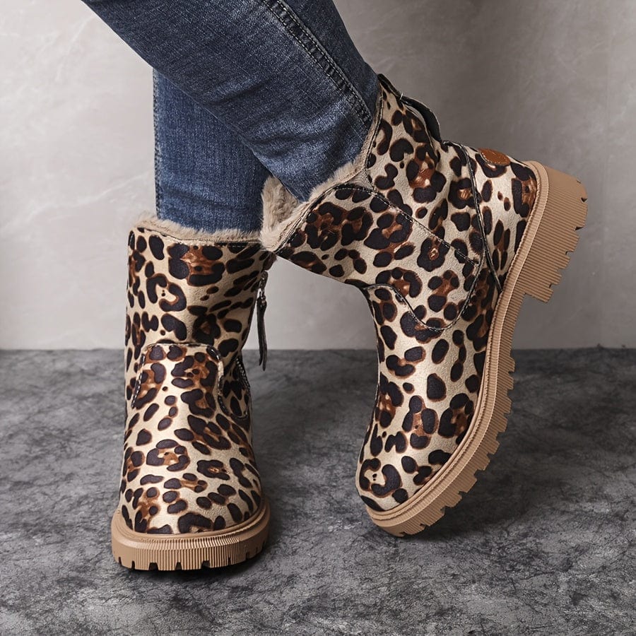 Livia Winterstiefel im Leopardenprint, Detailansicht der Fellmanschette