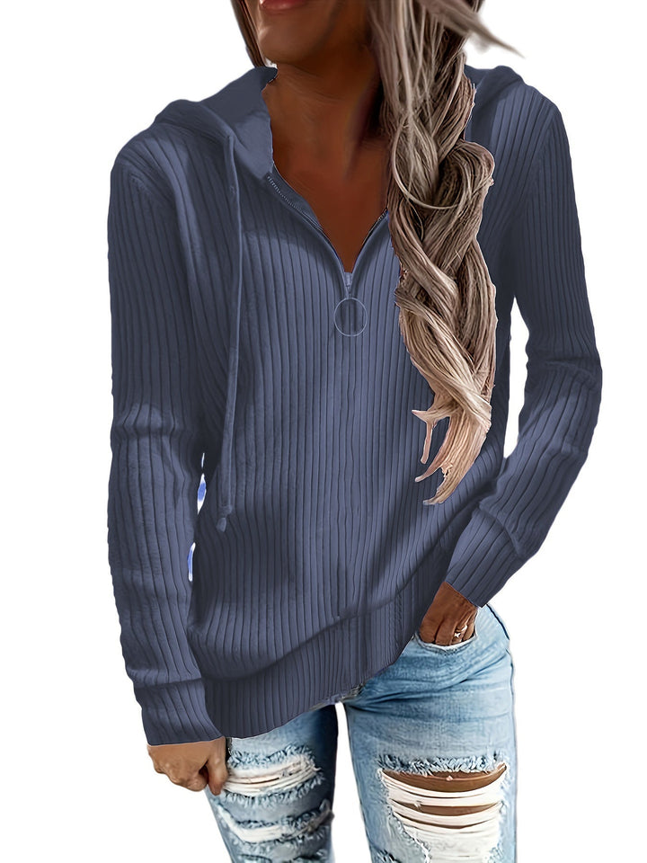 Livia Kapuzenpullover in Blaugrau mit offenem Reissverschluss, Nahaufnahme