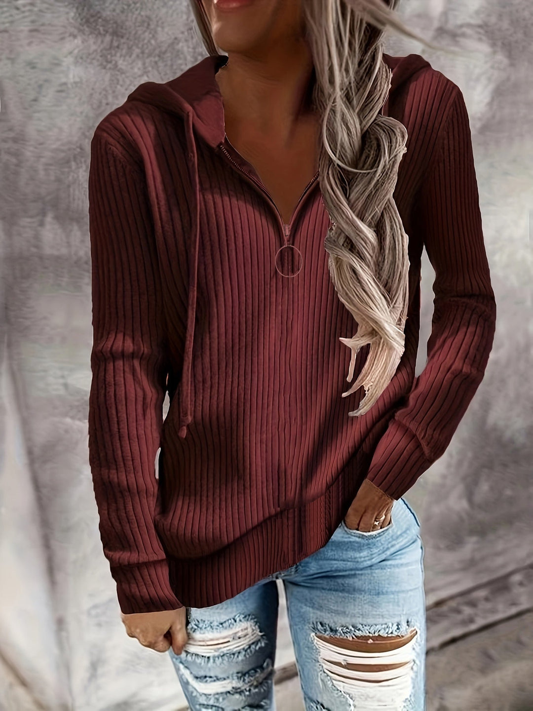 Livia Kapuzenpullover in Bordeaux, Vorderansicht