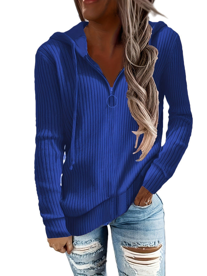 Livia Kapuzenpullover in Blau, Vorderansicht
