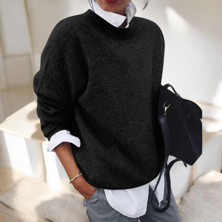 Naima schwarzer Oversize Rollkragen Pullover, Vorderansicht