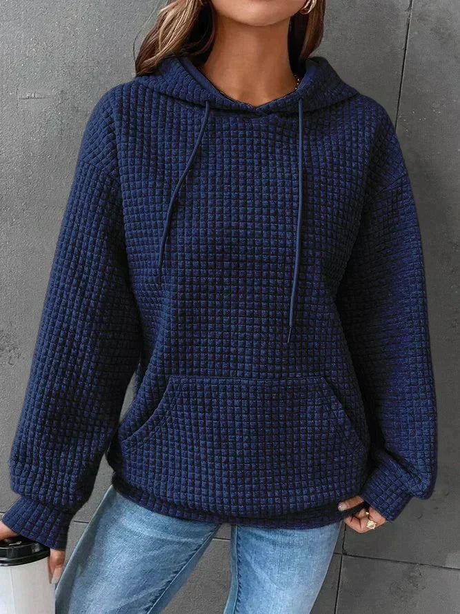 Odina Waffelstrick Kapuzenpullover in Blau, Vorderansicht