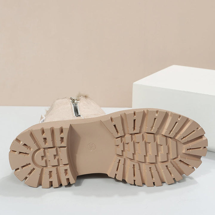Nahaufnahme der Profilsohle von Romina Ankle Boots