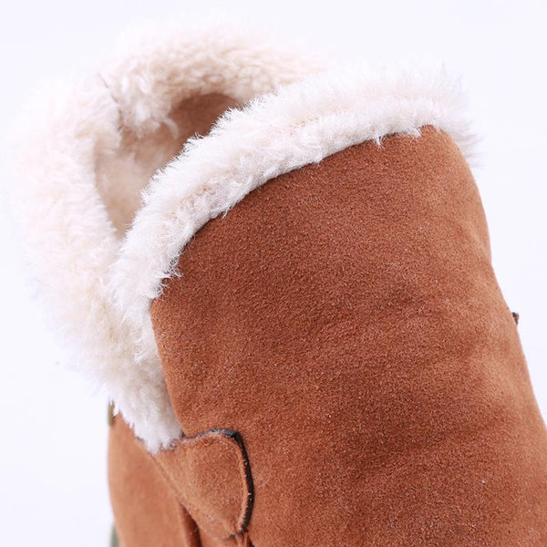Selina Ankle Boots Detailansicht der Ziernähte an der Zehenspitze