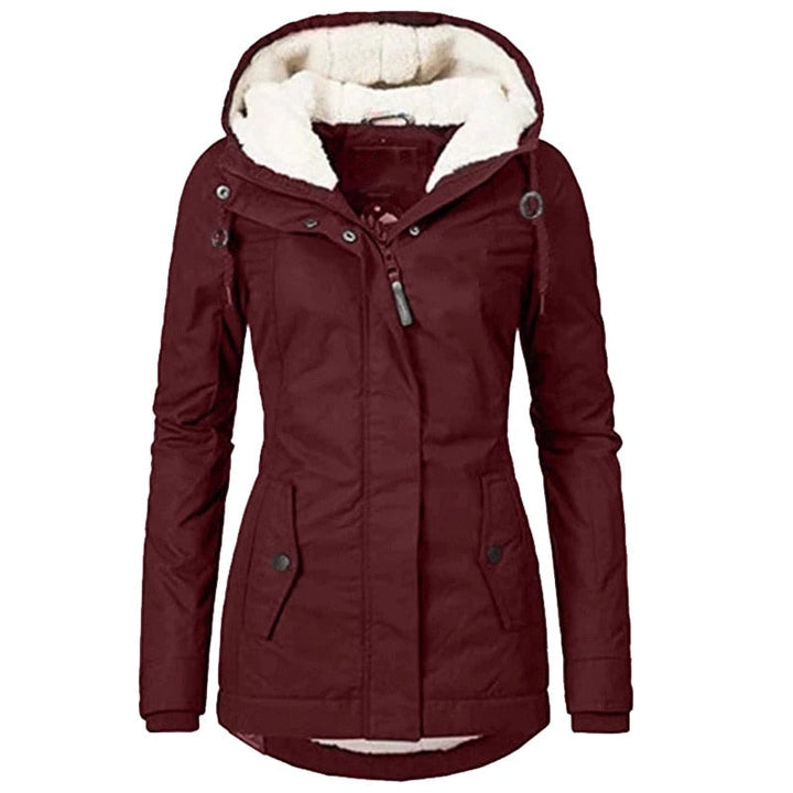 Talina Winterjacke in Weinrot mit Fleece-Kapuze, Vorderansicht