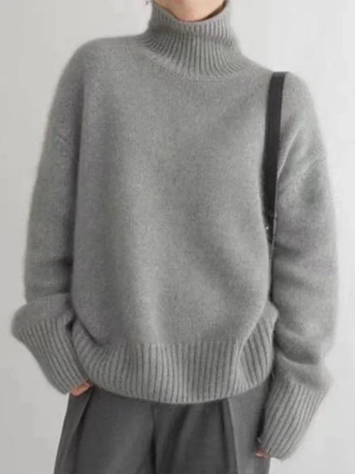 Wilma Rollkragenpullover in Grau, Frontansicht
